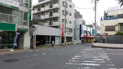 北口へ繋がる道路